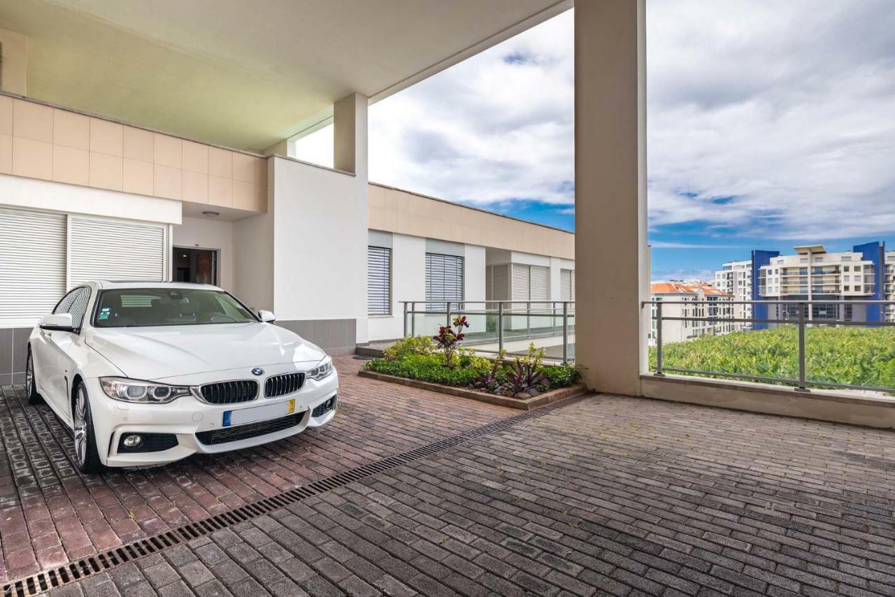 Oceanside Terrace Apartment By Holiday Rental Madeira Funchal  Eksteriør billede