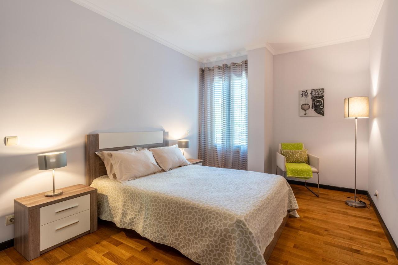 Oceanside Terrace Apartment By Holiday Rental Madeira Funchal  Eksteriør billede